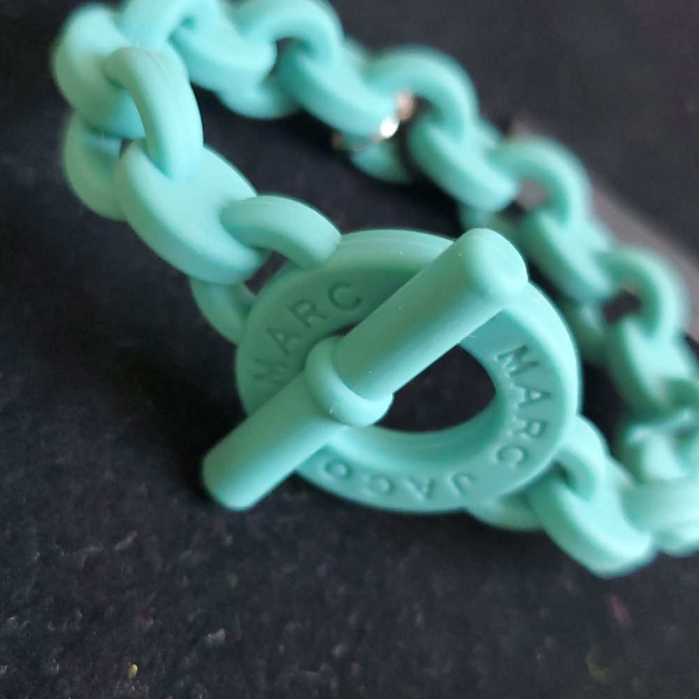 Marc By Marc Jacobs Silicone Bracelet/Aqua Lagoon - Picture 4 of 10
